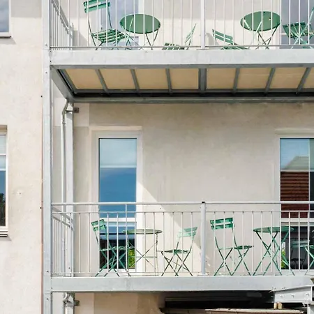 Apartmenthaus Chrischanshof Rostock Exterior photo