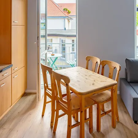 Apartmenthaus Chrischanshof Rostock Room photo